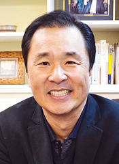 문일명 목사(샌퍼난도밸리한인교회교역자협의회 회장)