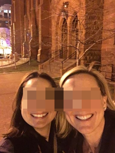 샐리 사라트(Sally Sarratt)목사와 마리아 스웨링겐(Maria Swearingen) 목사. ⓒ페이스북