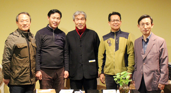 PAUA 대회 준비를 위해 미국을 방문한 관계자들이 12일 LA 한인타운 내의 한 호텔에서 기자간담회를 열었다.