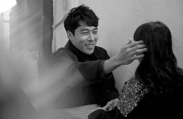 
김동성
▲2월 우먼센스 화보촬영한 김동성과 그의 아내 오유진. ⓒ김동성 인스타그램