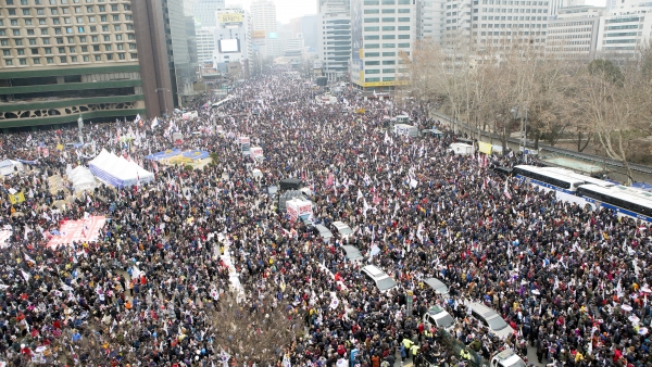 구국기도회 이후 곧바로 태극기집회가 이어졌다.