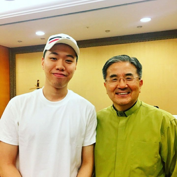 ▲주 목사(오른쪽)가 공개한 사진. ⓒ주승중 목사 SNS 캡처