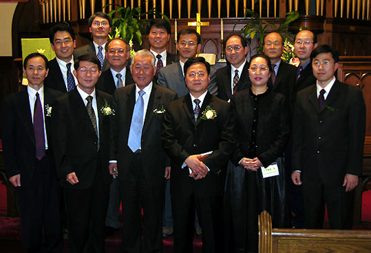 이날 예배뒤 기념사진을 촬영했다. ⓒ오마이 갓