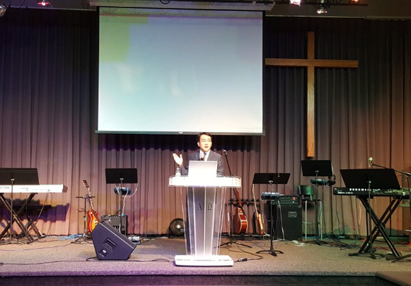 권창규 박사가 강의하고 있다. 