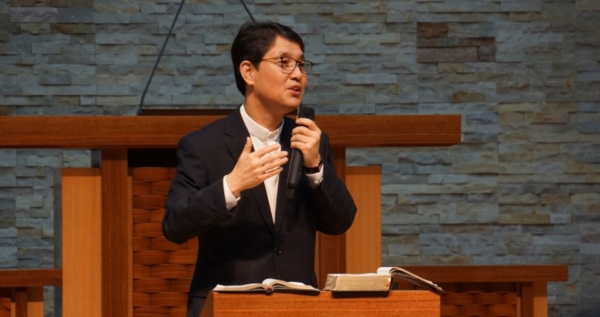 ▲신조우 목사 ⓒ복대교회 홈페이지