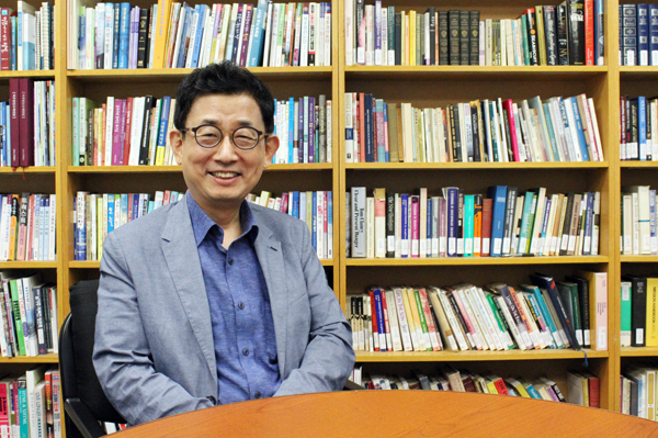 부흥회차 최근 LA를 방문한 조희서 목사를 만났다.