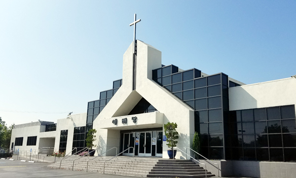 토랜스제일장로교회가 고창현 목사 부임 후 새로운 변화를 겪고 있다.