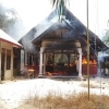 ▲인도네시아 특별자치구역 아체(Aceh)의 한 교회가 이슬람 극단주의자들의 공격을 받아 불에 타고 있는 자료사진. ⓒ월드워치모니터