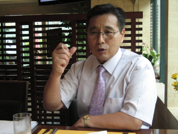 ▲김충렬 교수.