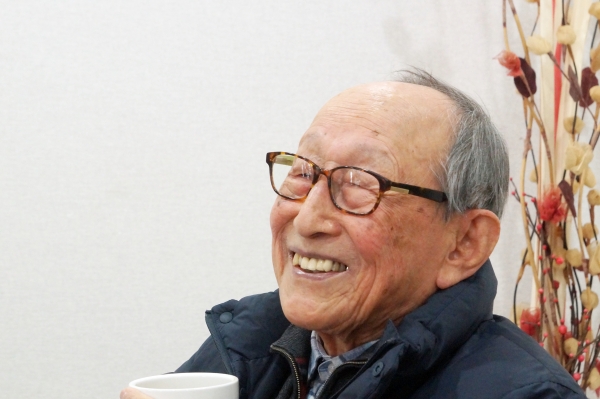 ▲김형석 교수는 책 <선하고 아름다운 삶을 위하여>에서 "예수는 구약의 계명과 율법을 인간적 생명의 진리로 승화시켰다. 그래서 기독교가 탄생된 것"이라며 "이제 기독교를 포함한 모든 종교가 인간성과 삶의 진리를 구속하는 교리와 교리주의를 탈피하지 못한다면, 점점 설 자리를 잃게 될 것"이라고 말했다. ⓒ김신의 기자