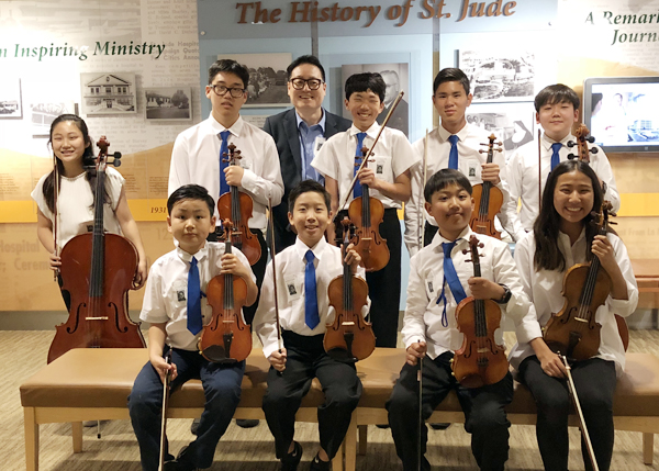세인트 주드 병원에서 환우들에게 아름다운 음악을 선물한 GMI 유스 오케스트라 단원들