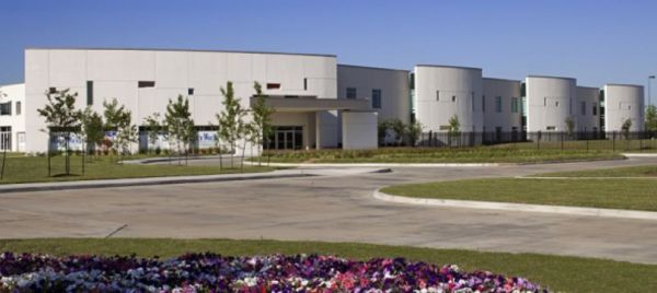 ▲텍사스 휴스턴에 위치한 윈저빌리지연합감리교회 전경. ⓒWV PHOTOGRAPHER