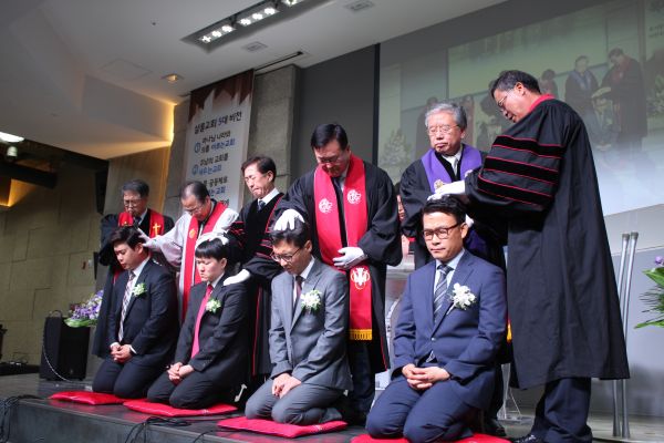 ▲목사안수가 진행되고 있다. ⓒ이대웅 기자