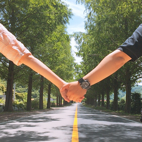 ▲손사무엘의 미니앨범 '이 순간，함께 한다면'