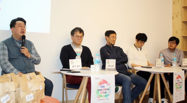 ▲왼쪽부터 김동영 목사, 김종일 목사, 오동수 박사, 박광영 목사, 박하승 집사. ⓒ이대웅 기자