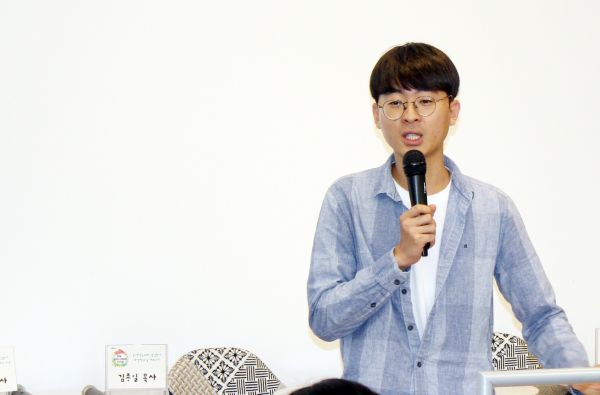 ▲김제우 청년이 결론을 발표하고 있다. ⓒ이대웅 기자
