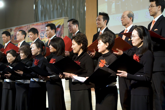 뉴저지 필그림교회는 추수감사절을 맞아 교구 찬양제를 실시했다.