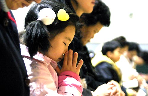 베이사이드장로교회는 12월 3일부터 일주일동안 특별긴급새벽부흥회를 실시한다.