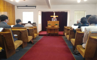 은퇴 목회자들이 주일예배를 드리는 레크우드 은목교회
