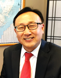 이동진 성화장로교회 담임목사