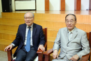 대담하고 있는 김명혁 목사와 임석순 목사(오른쪽부터). ⓒ이대웅 기자
