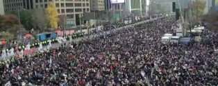 30일 광화문 집회가 진행되고 있다. ⓒ유튜브 ‘너알아TV’ 영상 캡쳐