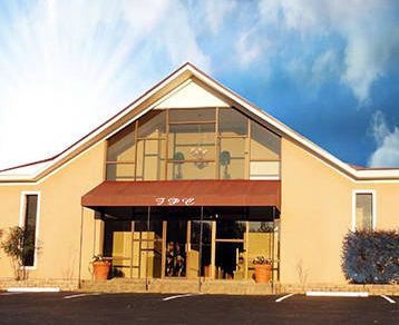 미시시피 홀리스프링스시에 위치한 퍼스트 오순절 교회 예배당