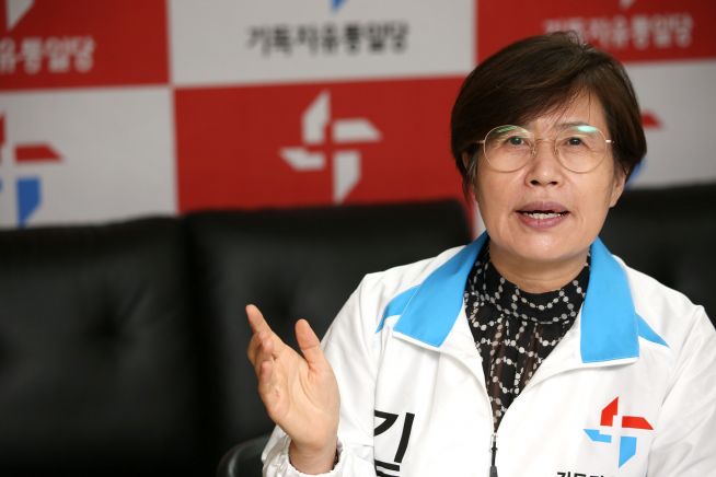 이애란 자유통일문화원장이 30여개 북한인권단체들의 모임인 북한인권단체총연합 4대 상임대표로 선출됐다. 사진은 지난 21대 총선에서 기독자유통일당 비례대표 1번으로 나섰던 당시 이 원장.