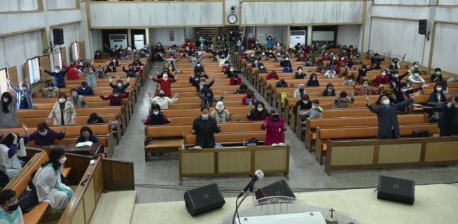 지난 4월 사랑제일교회에서 주일예배가 진행되던 모습.