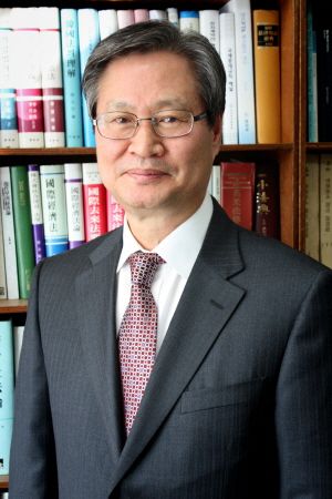 서헌제 교수(한국교회법학회 회장, 중앙대 명예교수(전 부총장).