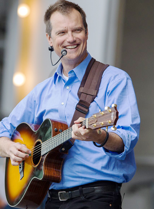 월드미션대학교는 타미 워커를 강사로 9월 15일 예배 찬양 온라인 세미나를 개최한다