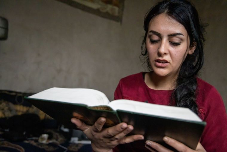 폭도들의 위협 속에서 예수님을 만난 체험을 한 소잔