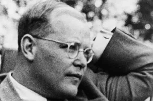 1944년 7월 20일 벌어진 히틀러 암살 및 나치정권 전복시도에 가담했던 신학자, 디트리히 본회퍼.