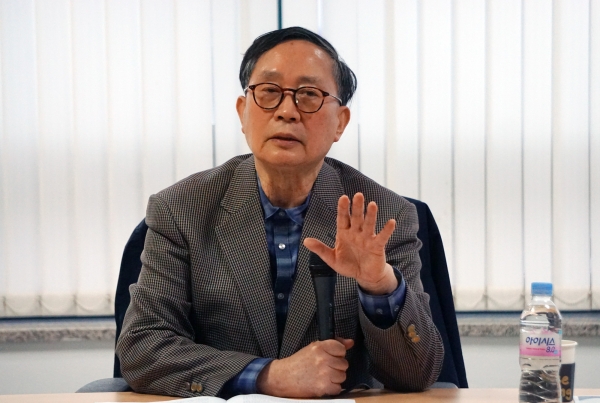 김영한 박사가 발제하고 있다. ©노형구 기자 