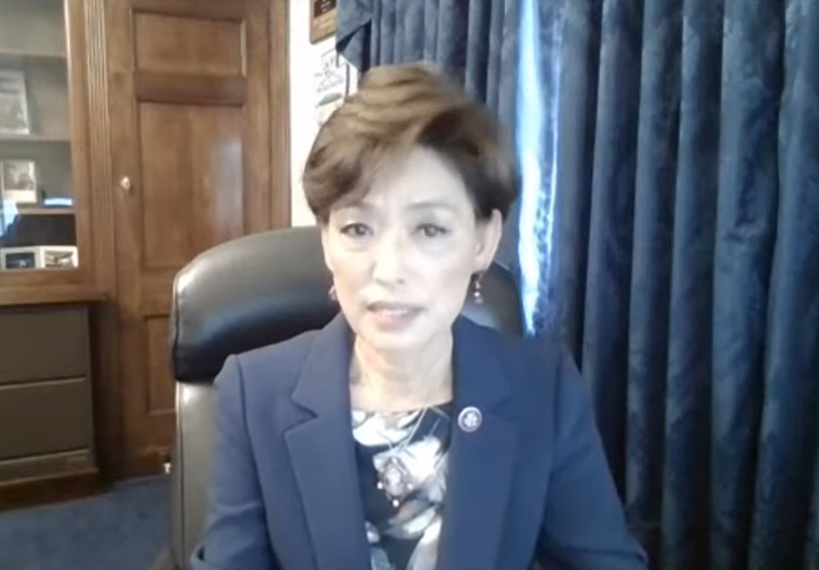 영 김 연방 하원의원이 톰 랜토스 인권위원회 청문회에서 한국의 대북전단금지법과 관련한 우려를 표명하고 있다.