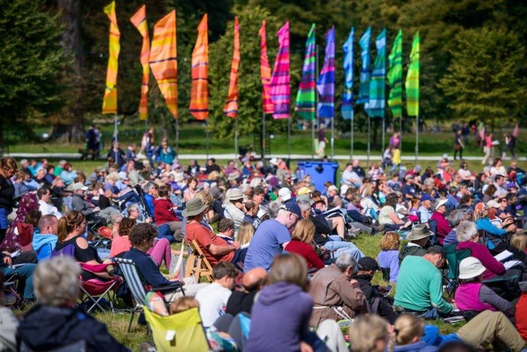 영국 최대규모의 여름 기독교행사인 그린벨트가 진행되고 있는 모습.
