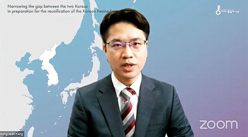 제2회 글로벌복음통일 전문선교 컨퍼런스에서 줌으로 강의하는 강동완 교수