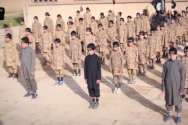 IS 소년병훈련소에서 군사 훈련을 받고 있는 아이들의 모습(위 사진은 본 기사 내용과 직접적 관련 없음). ⓒ영상 캡쳐