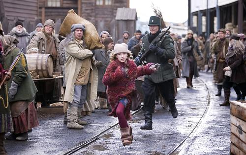 영화 '황금나침반'의 한 장면