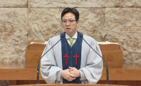 30일 명성교회 주일예배에서 설교하는 김하나 목사 ©명성교회 영상 캡쳐 