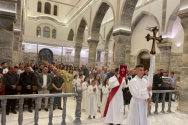 이라크의 한 교회에서 2022년 부활절예배가 드려졌다. ©ACN