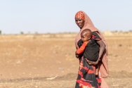 에티오피아 소말리 지역의 기후 변화와 가뭄으로 수많은 가족들이 어쩔 수 없이 고향을 떠났다. 가족 대부분은 집과 가축, 농지를 잃었다. ©유엔난민기구 제공