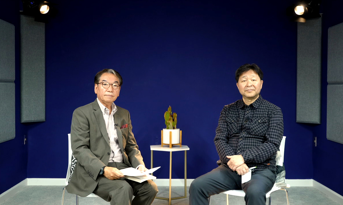 미주장신대 '교역학 석사 원목과정'을 소개하는 김루빈 교수(우)와 김효남 교수(좌)