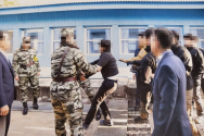 2019년 11월 귀순 의사를 밝혔던 탈북어민이 판문점에서 강제북송되는 모습. ⓒ통일부