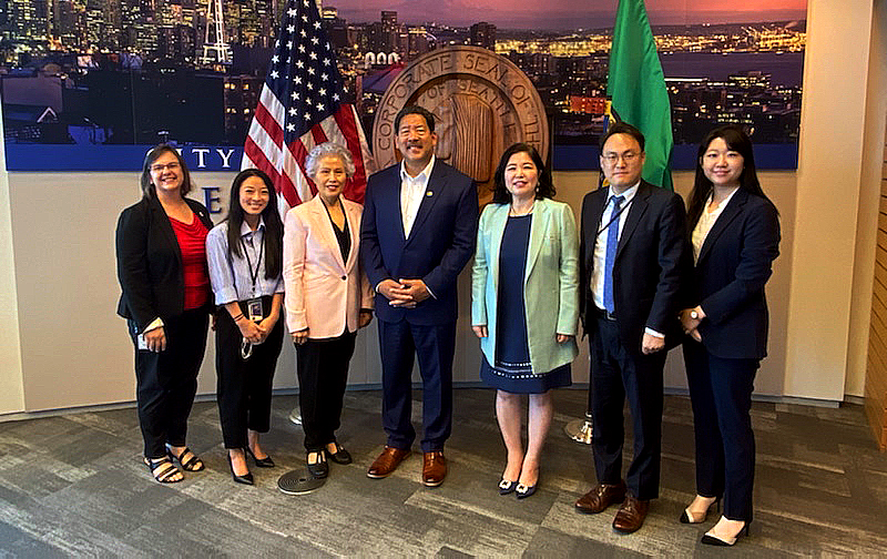 서은지 시애틀 총영사는 시애틀 시장과 시 관계자들을 만나 협력 증진 방안을 논의했다