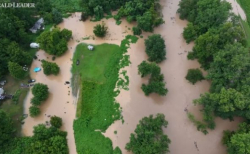 홍수로 침수된 미 켄터키주의 한 마을 전경. ⓒ헤럴드리더 영상 캡쳐