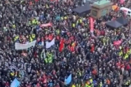 코펜하겐에 모인 시위대들의 모습. ⓒ트위터/Jinkies78