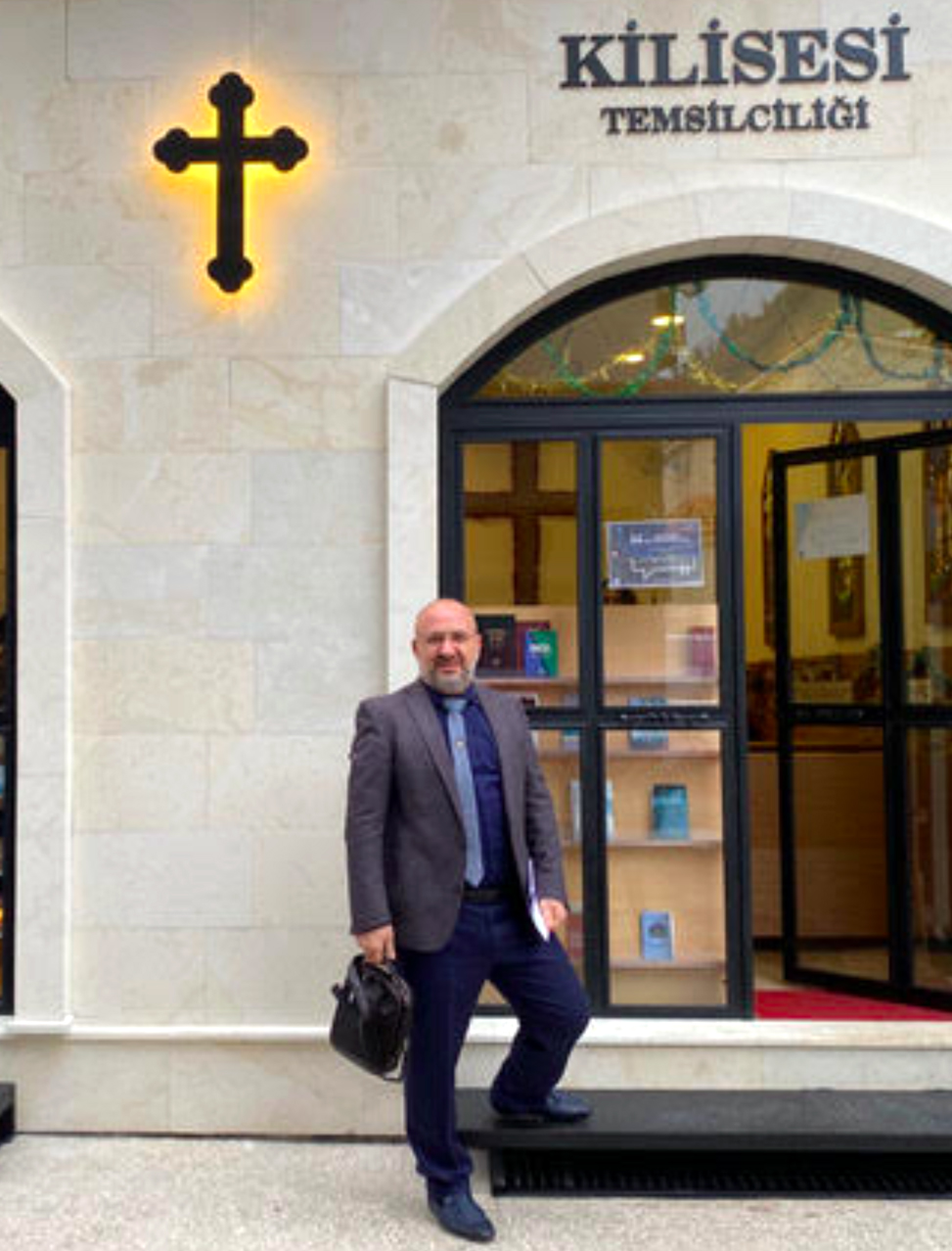 동양선교교회 협력 선교사인 튀르키예 올한 목사