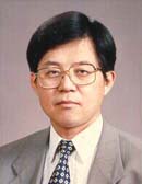 박명수 교수(서울신학대학교, 부설 성결교회역사연구소장)