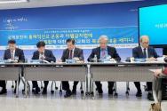(왼쪽부터 순서대로) 김선우 목사, 김병훈 교수, 이승구 교수, 이명진 장로, 이상원 교수. ⓒ이대웅 기자